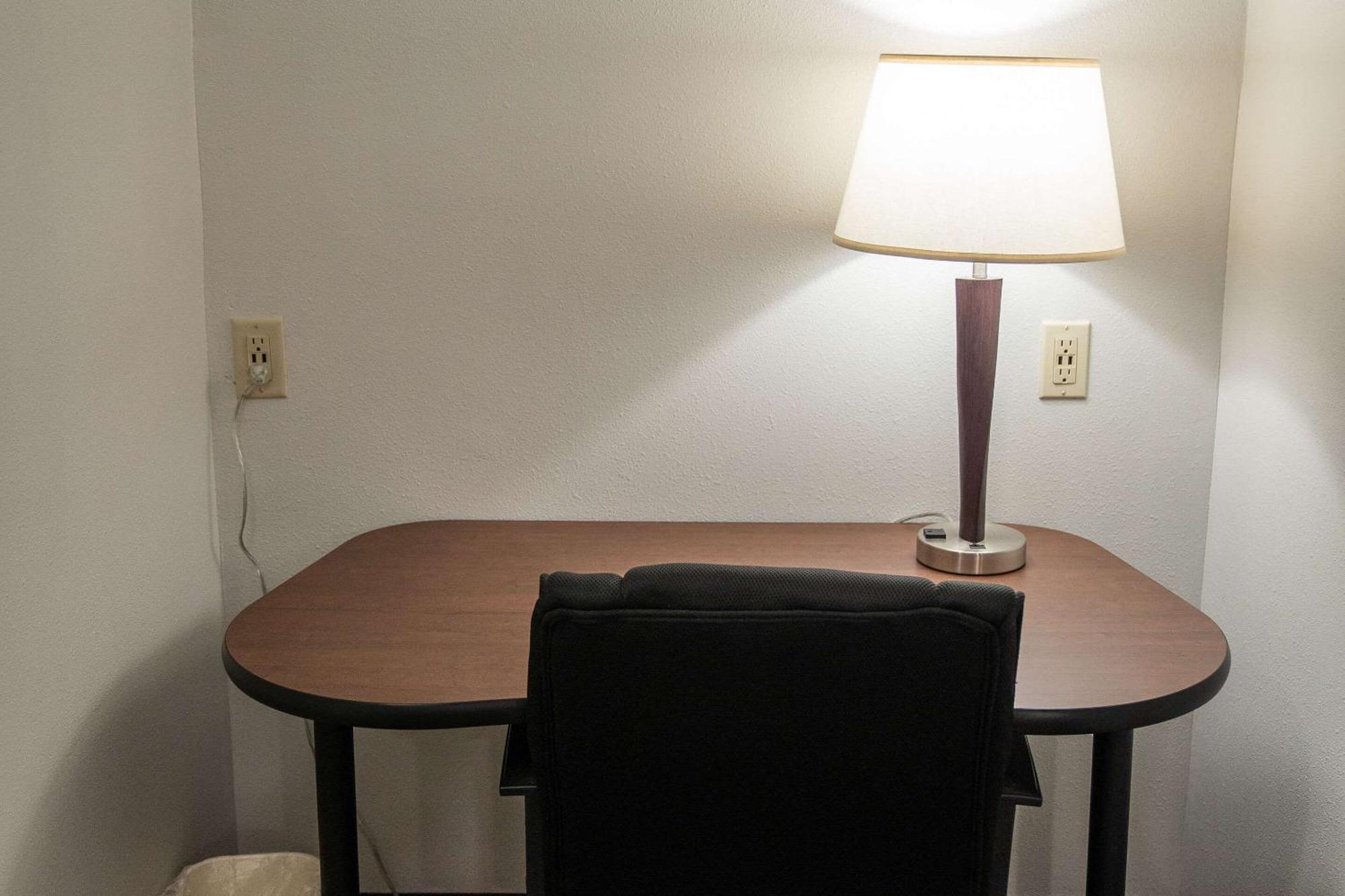 Quality Inn & Suites Watertown Near Prairie Lakes Ice Arena エクステリア 写真